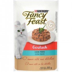 RACÃO ÚMIDA NESTLÉ PURINA FANCY FEAST SACHÊ GOULASH COM PERU PARA GATOS ADULTOS 85G