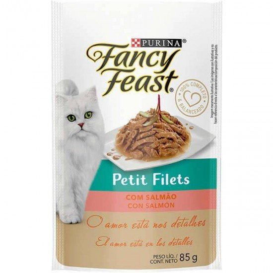 RACÃO ÚMIDA NESTLÉ PURINA FANCY FEAST SACHÊ PETIT FILETS COM SALMÃO PARA GATOS ADULTOS 85G